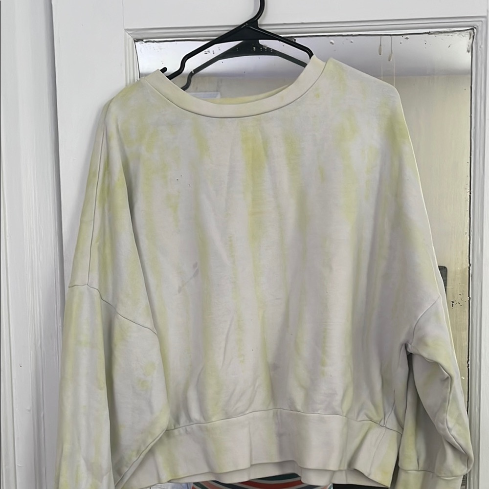 Casual Tie-Dye Sweatshirt